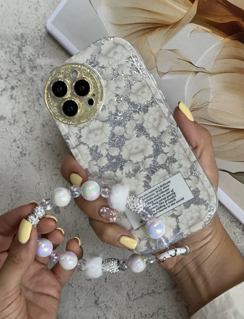 قاب آیفون مدل گل مسترپیس به همراه آویز G1022