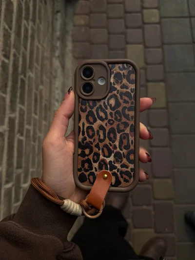 قاب آیفون مدل پلنگی لندیارد G1031